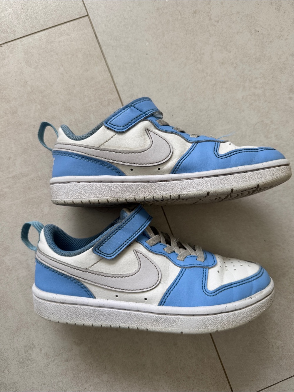 Nike Kids White and Light Blue Dunk Low-Top Sneakers